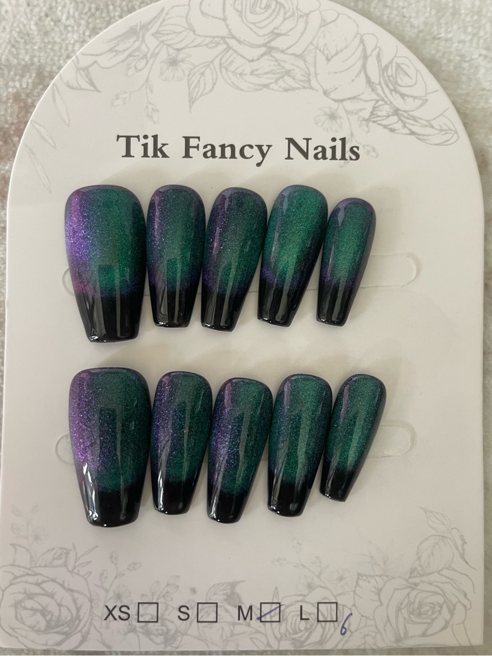 5 for $20! High Quality Press-On Nails in size medium